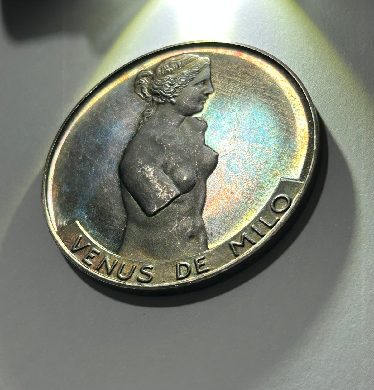 Venus De Milo 999 Silver Art Round